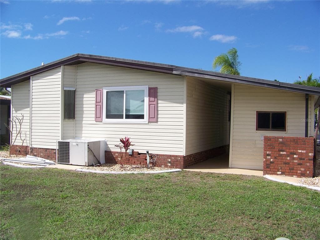 15550 BURNT STORE ROAD 202 photo 8
