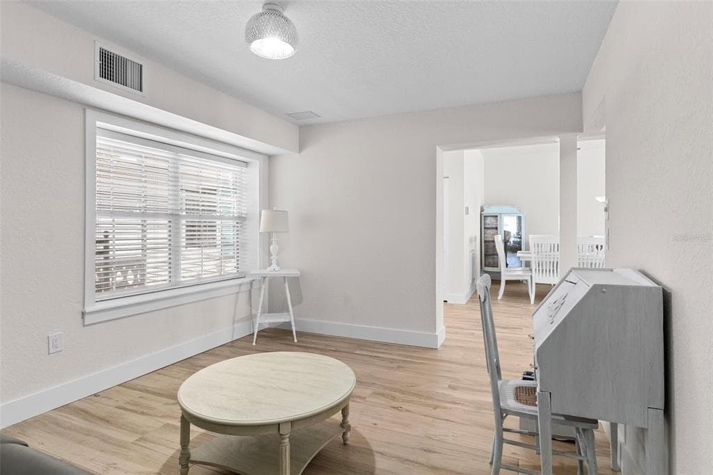 11445 9TH STREET E photo 14
