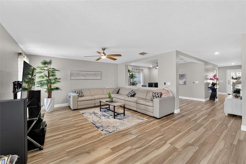 5325 SANDY SHELL DRIVE photo 15