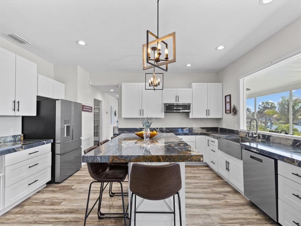 1414 DEIRDRE DRIVE 5
