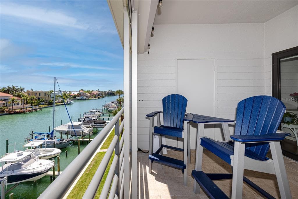 363 PINELLAS BAYWAY S 48 photo 12