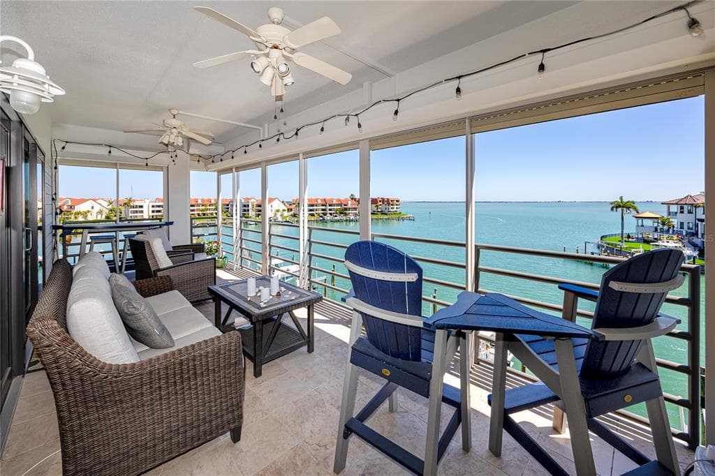 363 PINELLAS BAYWAY S 48 photo 10