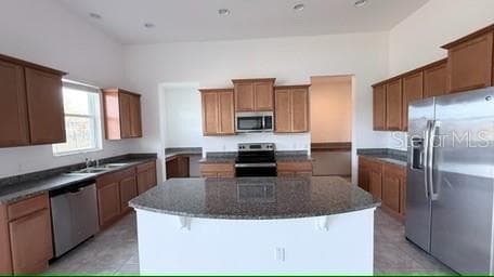 3879 SHORESIDE DRIVE 5