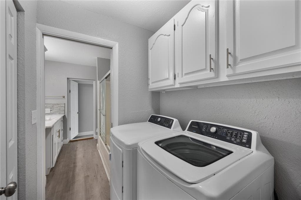 510 WINDERMERE DRIVE photo 13