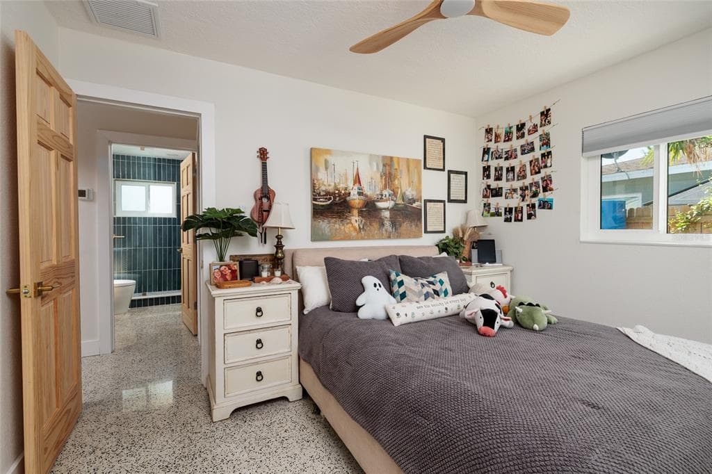 9298 SUN ISLE DRIVE NE photo 23
