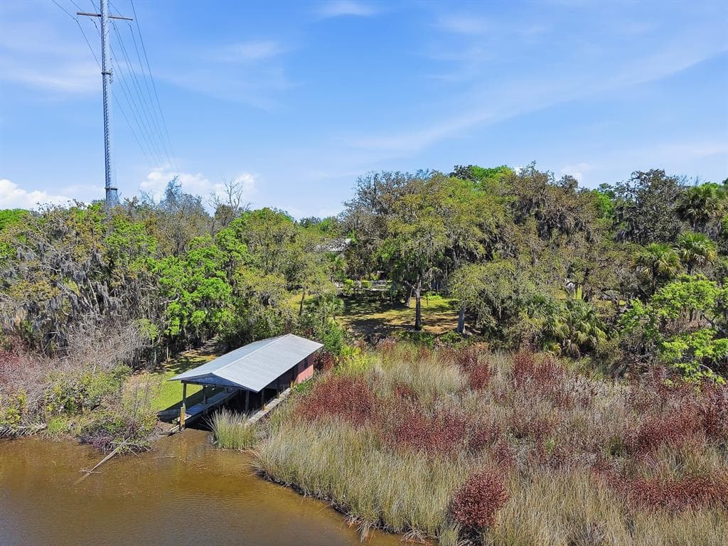 6491 SPRUCE CREEK ROAD 3