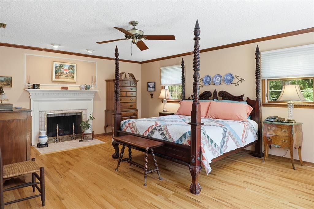 6491 SPRUCE CREEK ROAD photo 18