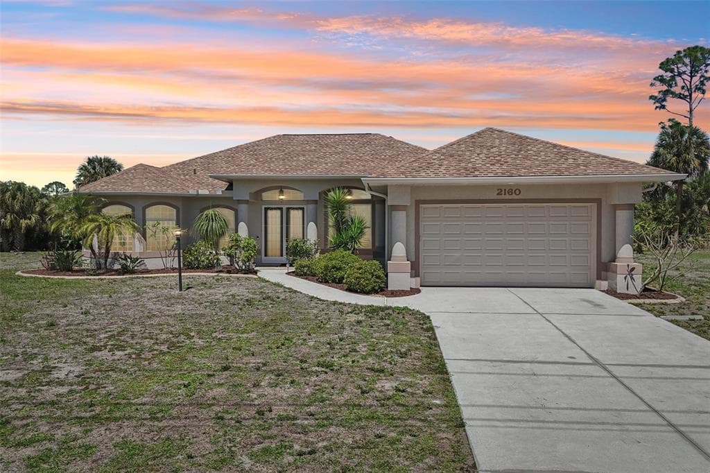 2160 W HILLSBOROUGH BOULEVARD photo 1