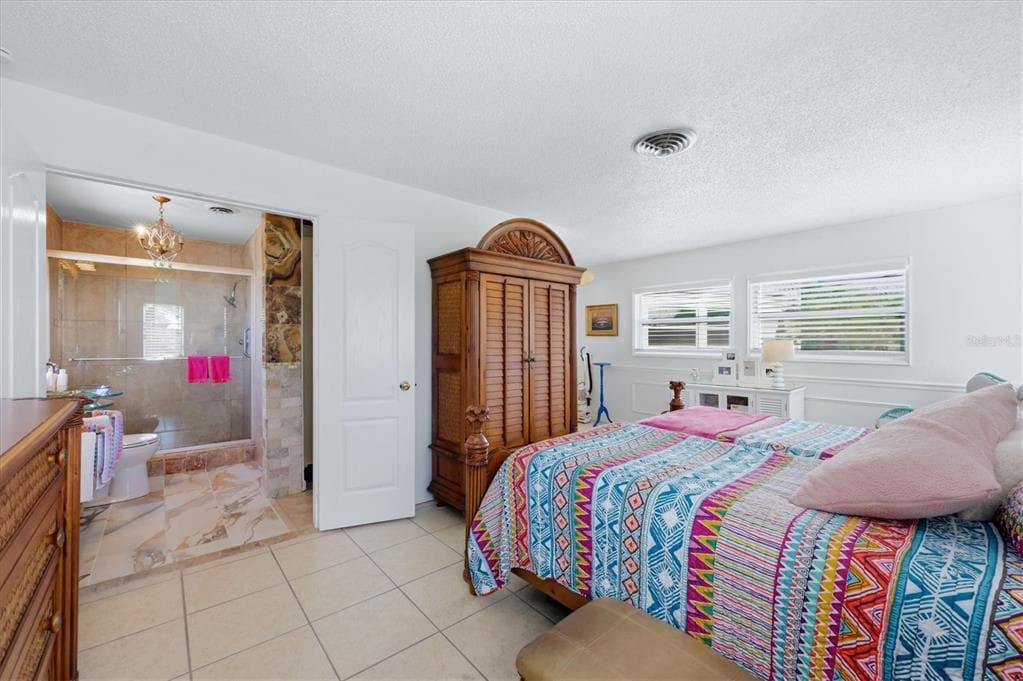 1052 KANT STREET photo 22