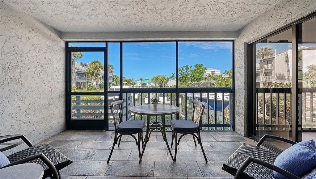 1249 DOCKSIDE PLACE 110 photo 10