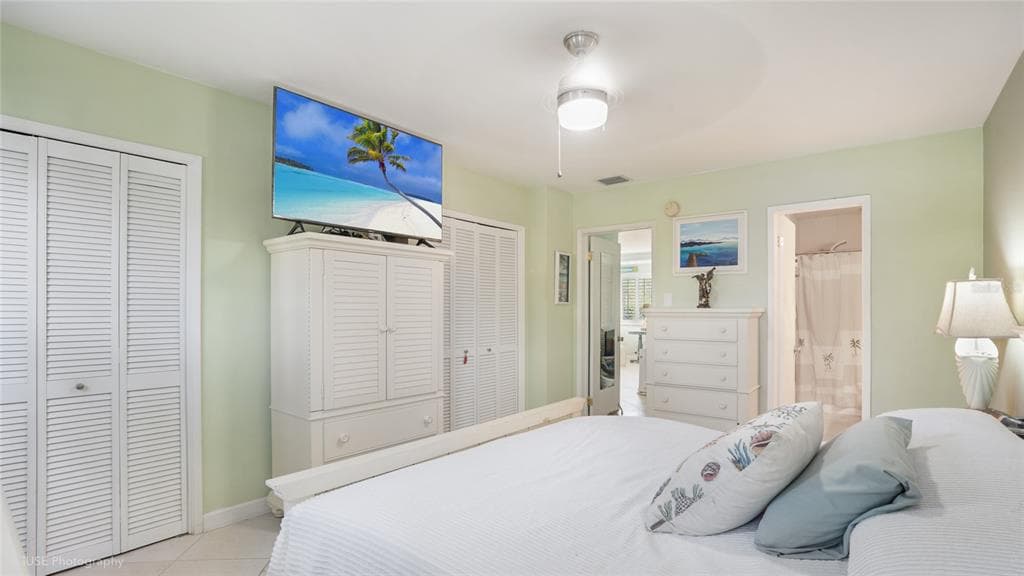 535 HENDRICKS ISLE 108 photo 7