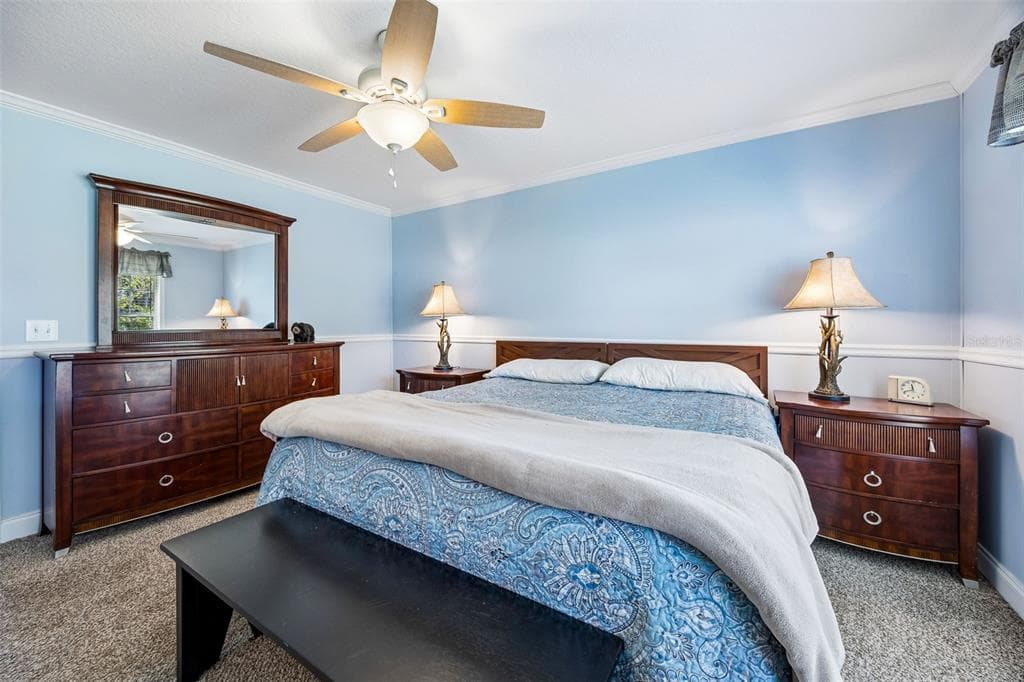 108 SANDRA LANE photo 18