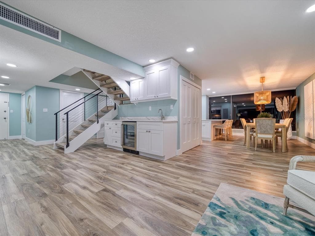 450 GULFVIEW BOULEVARD S 1708 photo 11