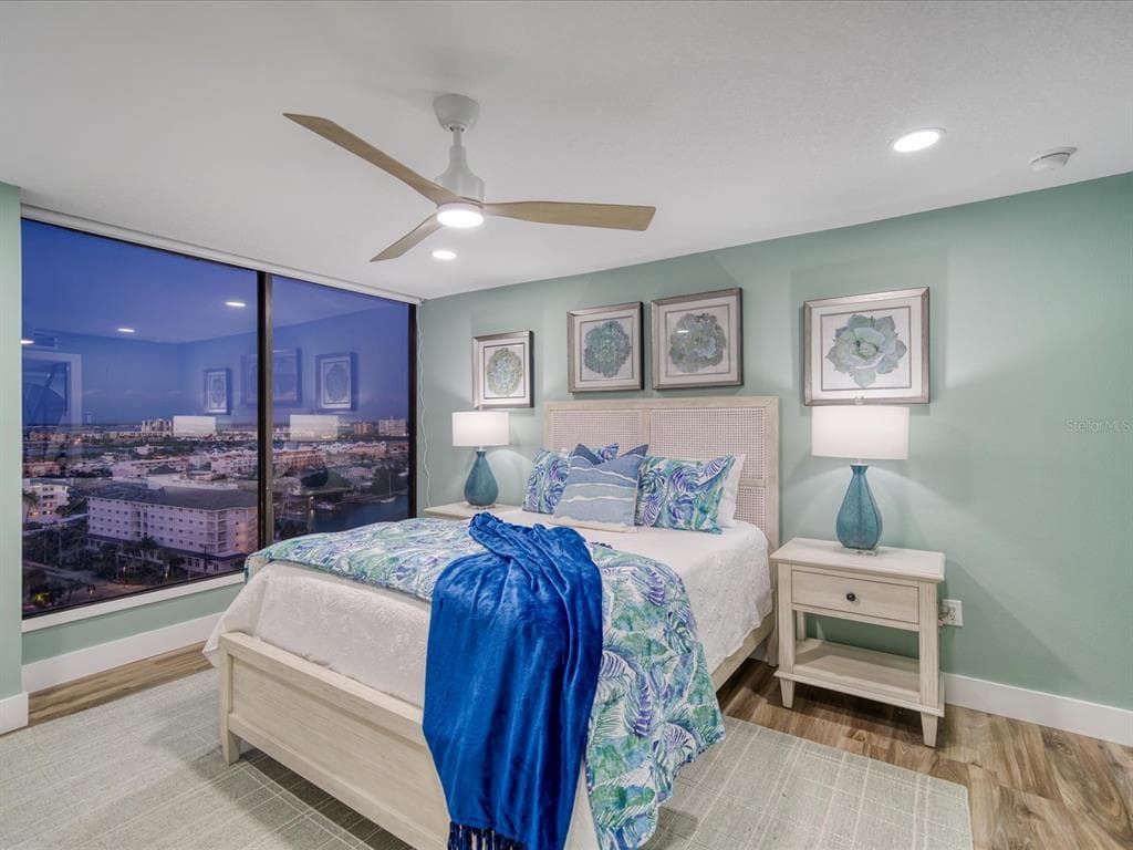 450 GULFVIEW BOULEVARD S 1708 photo 25