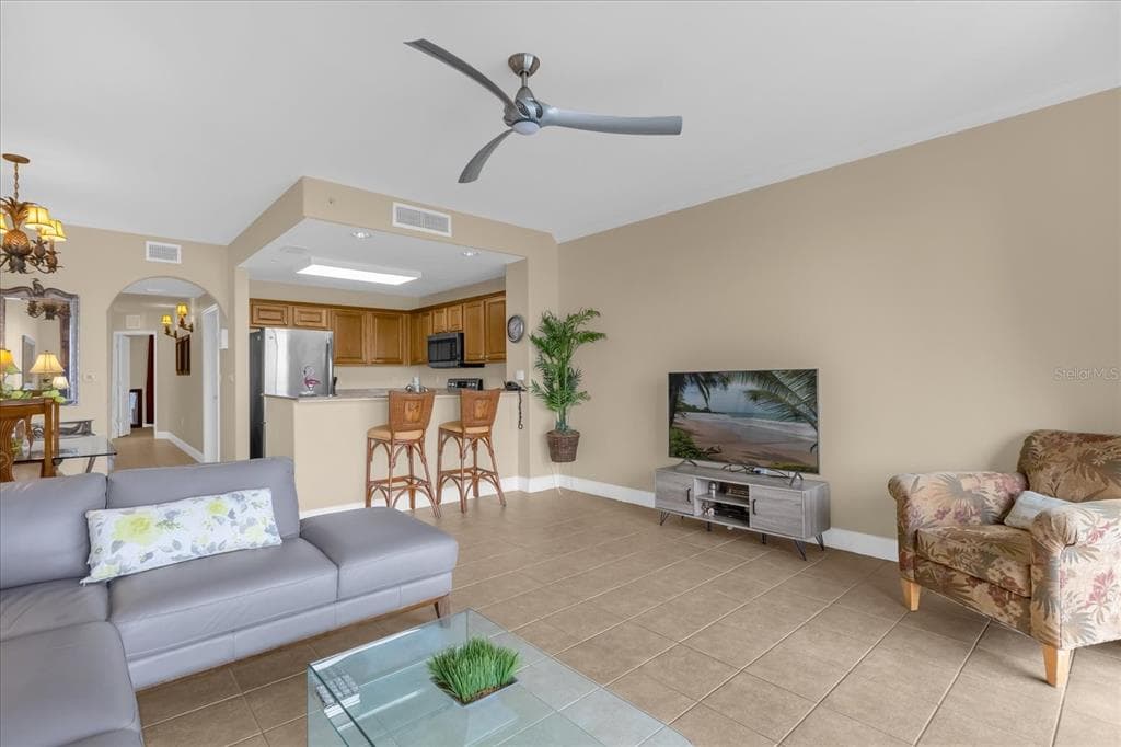 13427 BLUE HERON BEACH DRIVE 402 photo 6