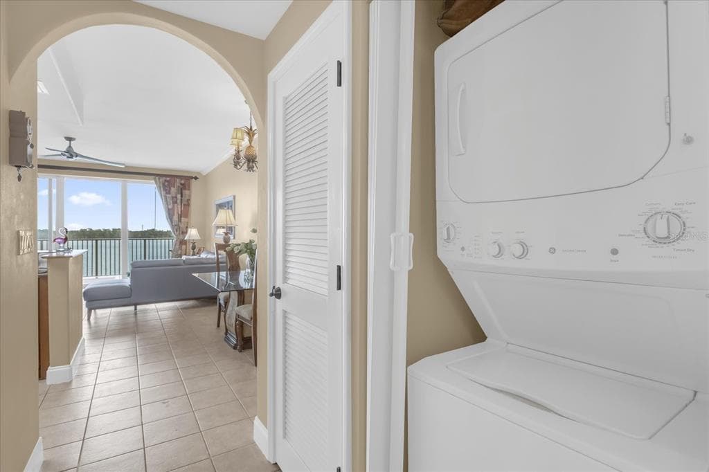 13427 BLUE HERON BEACH DRIVE 402 photo 20