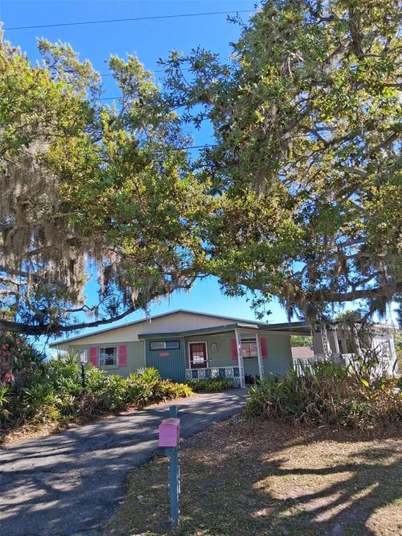 3372 MAYFLOWER STREET photo 2