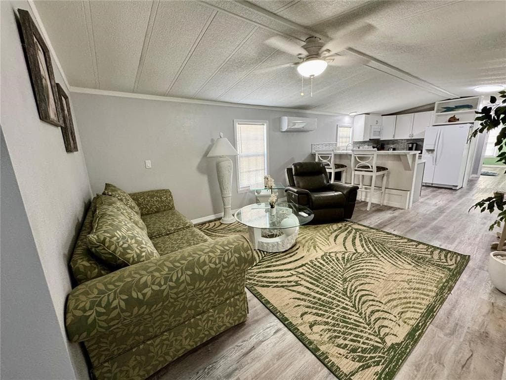 3024 SUNNY HARBOR DRIVE 5