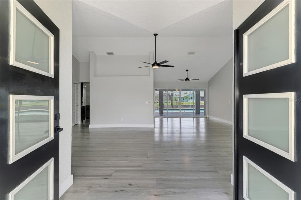 3077 STONE STREET 4