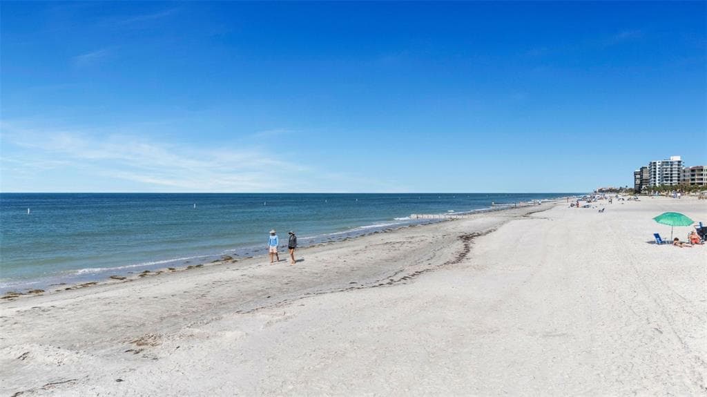 14900 GULF BOULEVARD 410 photo 3