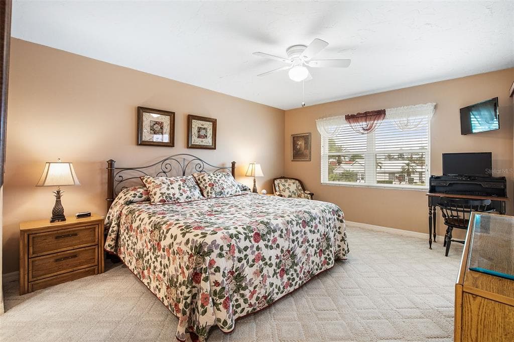 1100 CAPRI ISLES BOULEVARD 325 photo 23