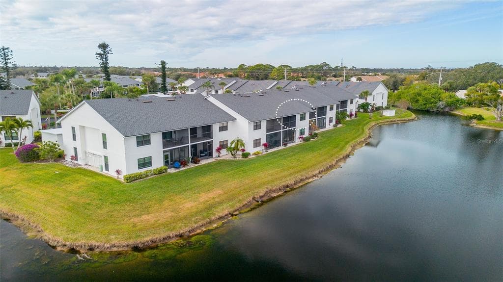 1100 CAPRI ISLES BOULEVARD 325 photo 4
