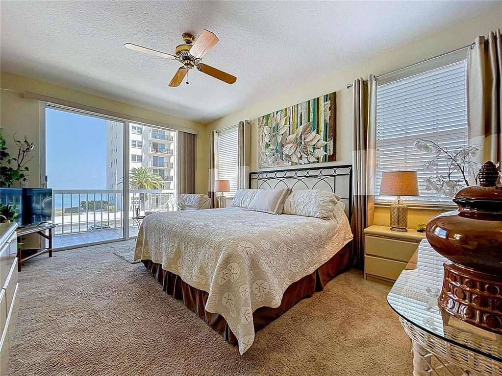7 ISLAND PARK PLACE 204 photo 15