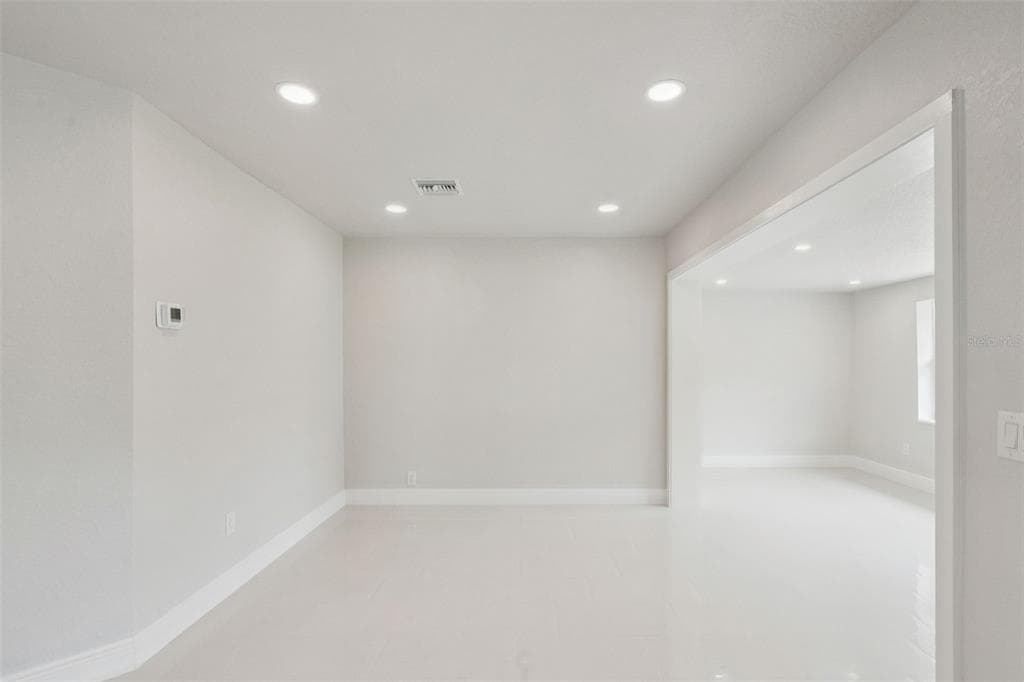 2316 N GRIFFIN DRIVE photo 23