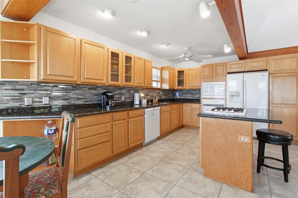 299 RILEY LAKE DRIVE photo 15
