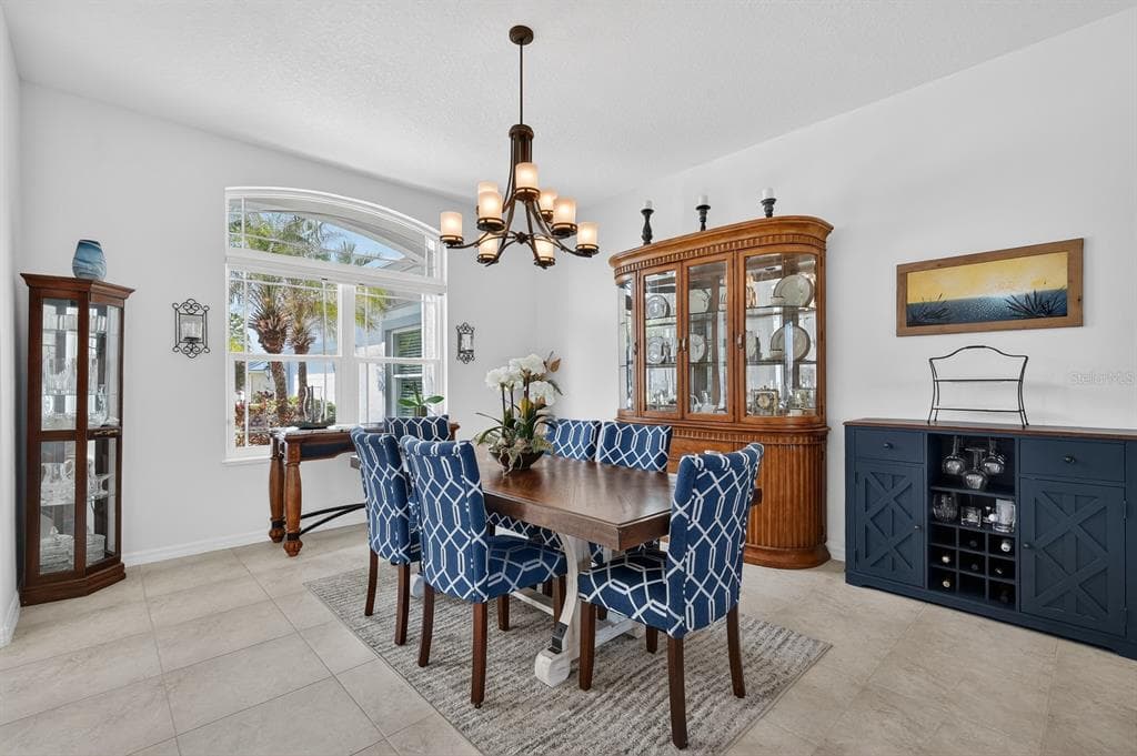 11 COTTONTON COURT photo 25