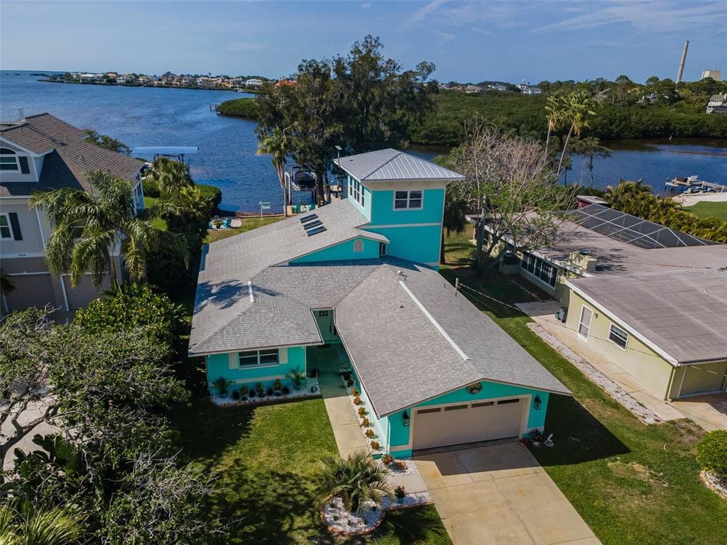 1626 SEA BREEZE DRIVE 1