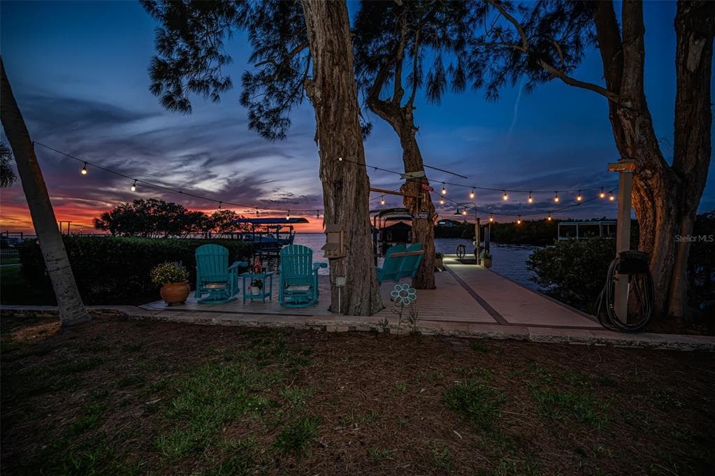 1626 SEA BREEZE DRIVE 5