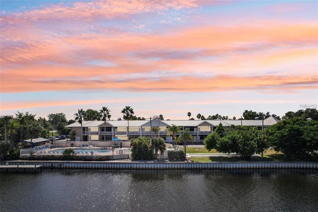 611 B DESTINY DRIVE 1