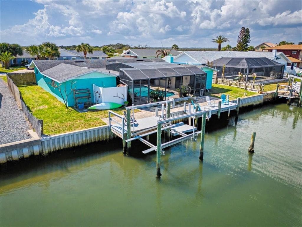 124 ANCHOR DRIVE 1