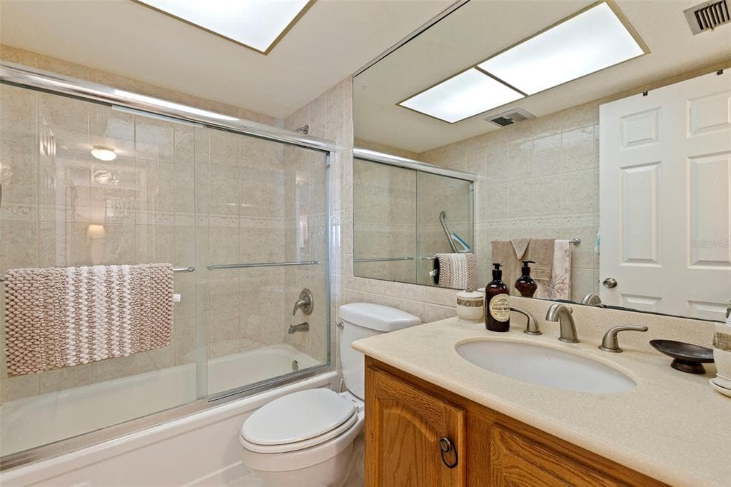 5555 GULF BOULEVARD 215 photo 15
