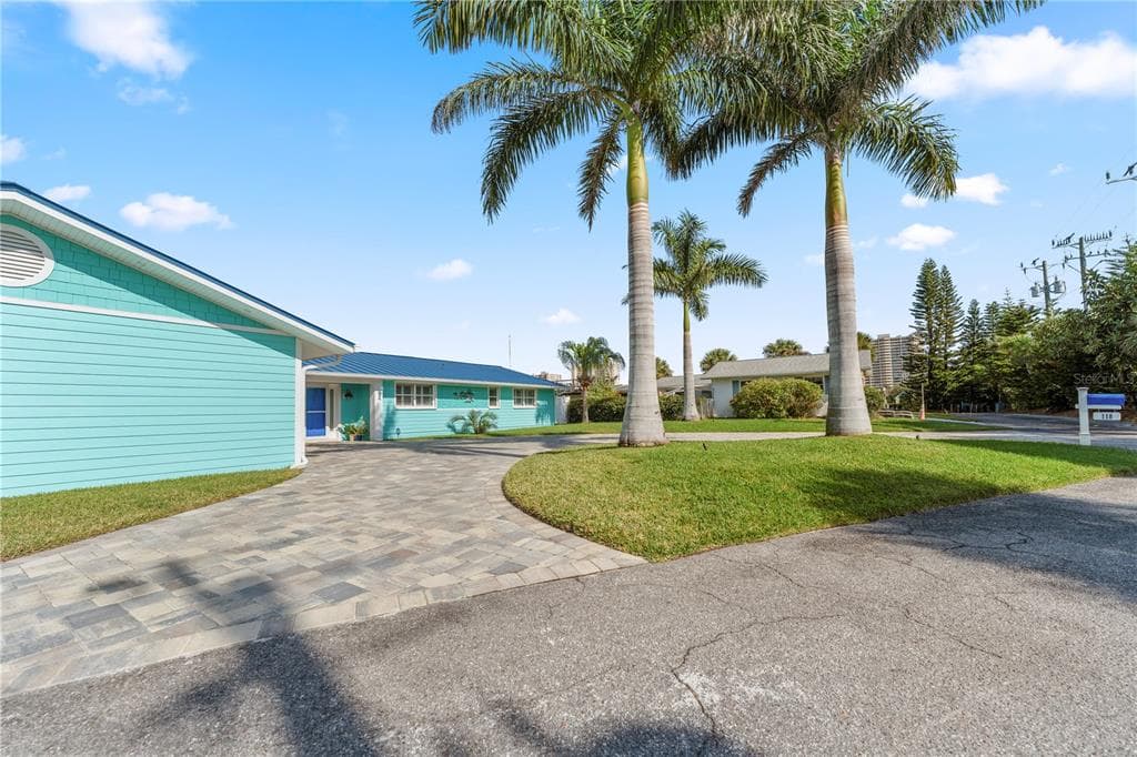 118 CORAL WAY 3