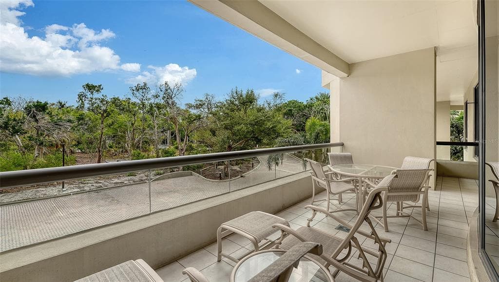 1281 GULF OF MEXICO DRIVE 111 photo 25
