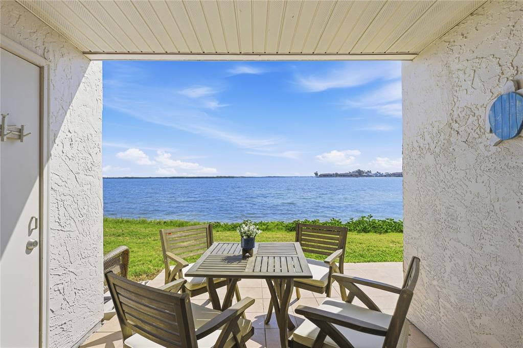 1801 GULF DRIVE N 142 photo 1