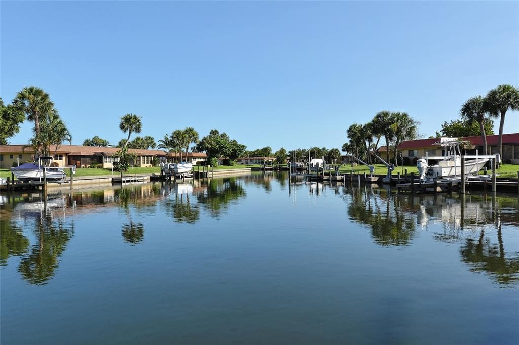 9538 AZURE COVE 2