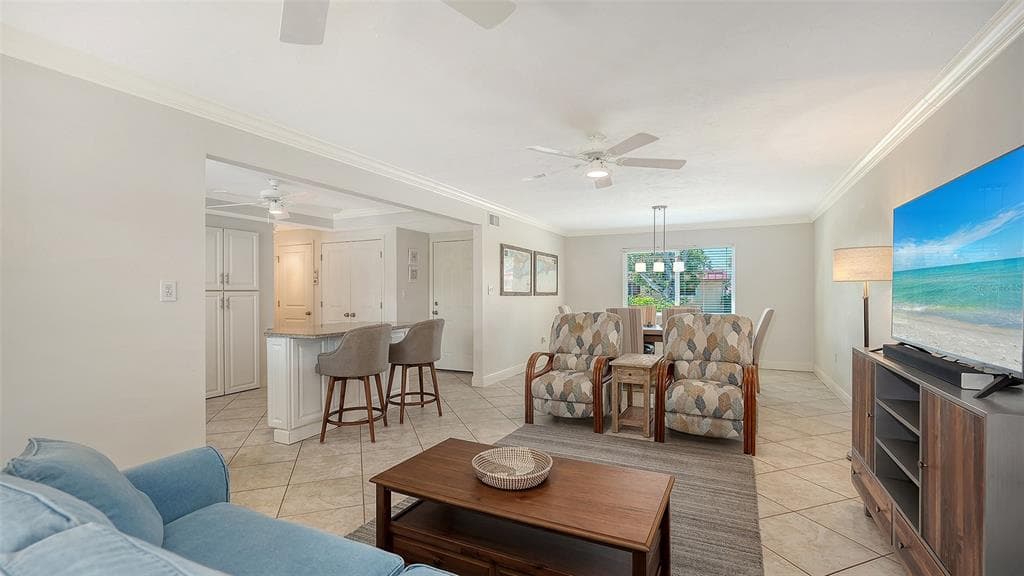 9538 AZURE COVE 5