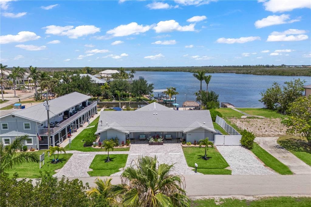 12200 SHOREVIEW DRIVE 4