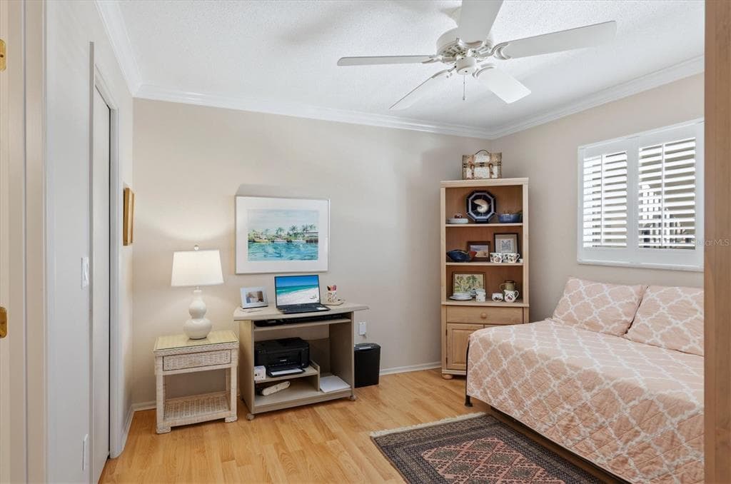 220 SANTA MARIA STREET 342 photo 24