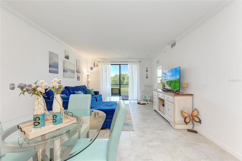 18114 GAWTHROP DRIVE 204 photo 7