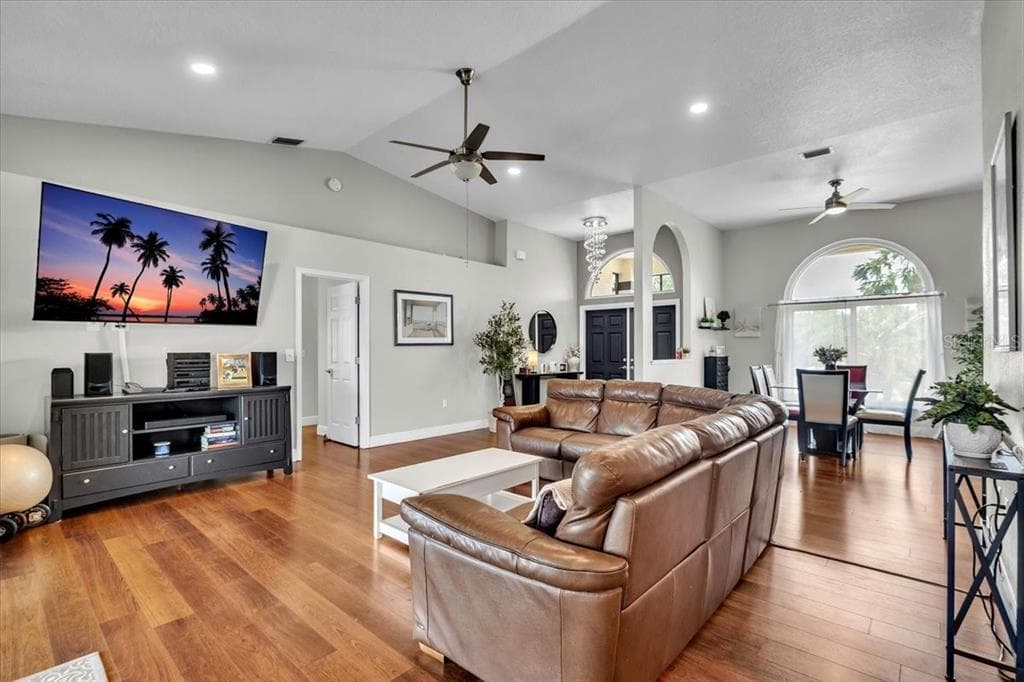 6308 ZENO CIRCLE 5