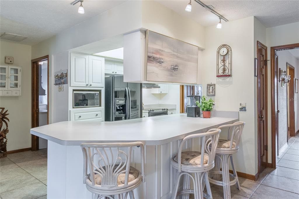 6104 SCHOONER WAY photo 18