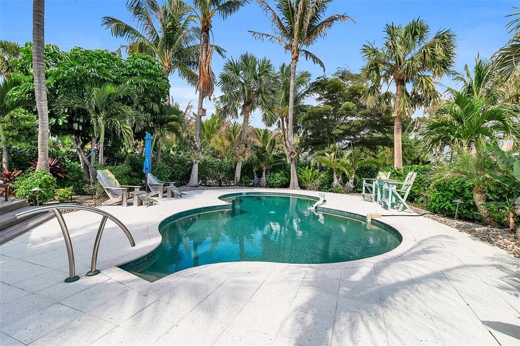 621 CASEY KEY ROAD photo 11