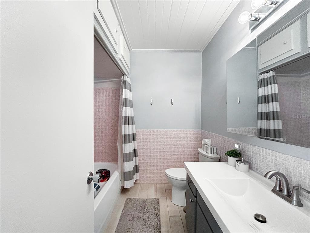1600 W LAKE PARKER DRIVE C4 photo 17