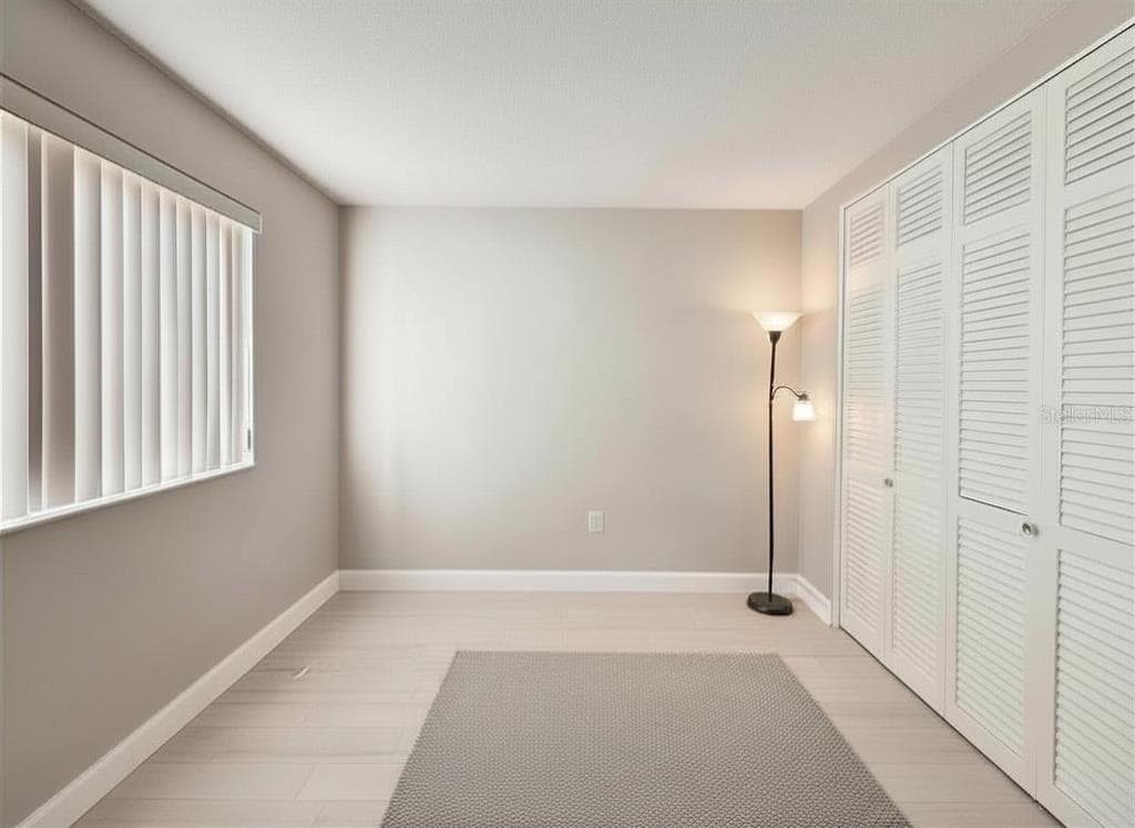 1600 W LAKE PARKER DRIVE C4 photo 22