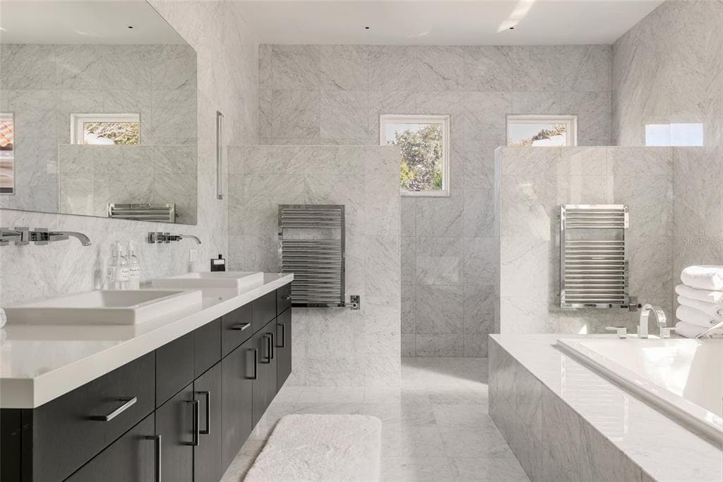 12488 PARK AVENUE photo 16