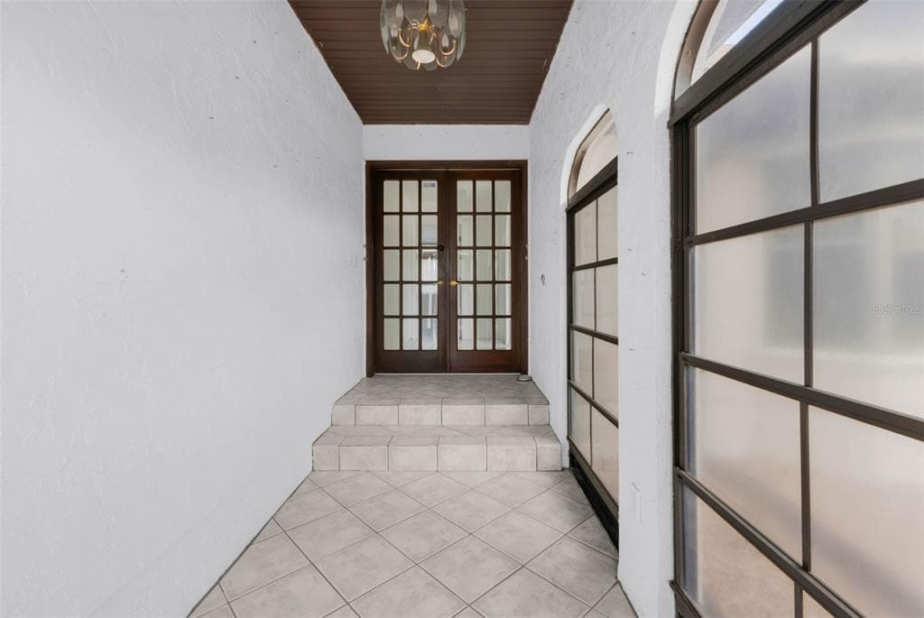238 FRY TERRACE SE 2